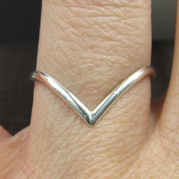 Jewelry - Size 8.25 Sterling Silver Light Thin V Design Band